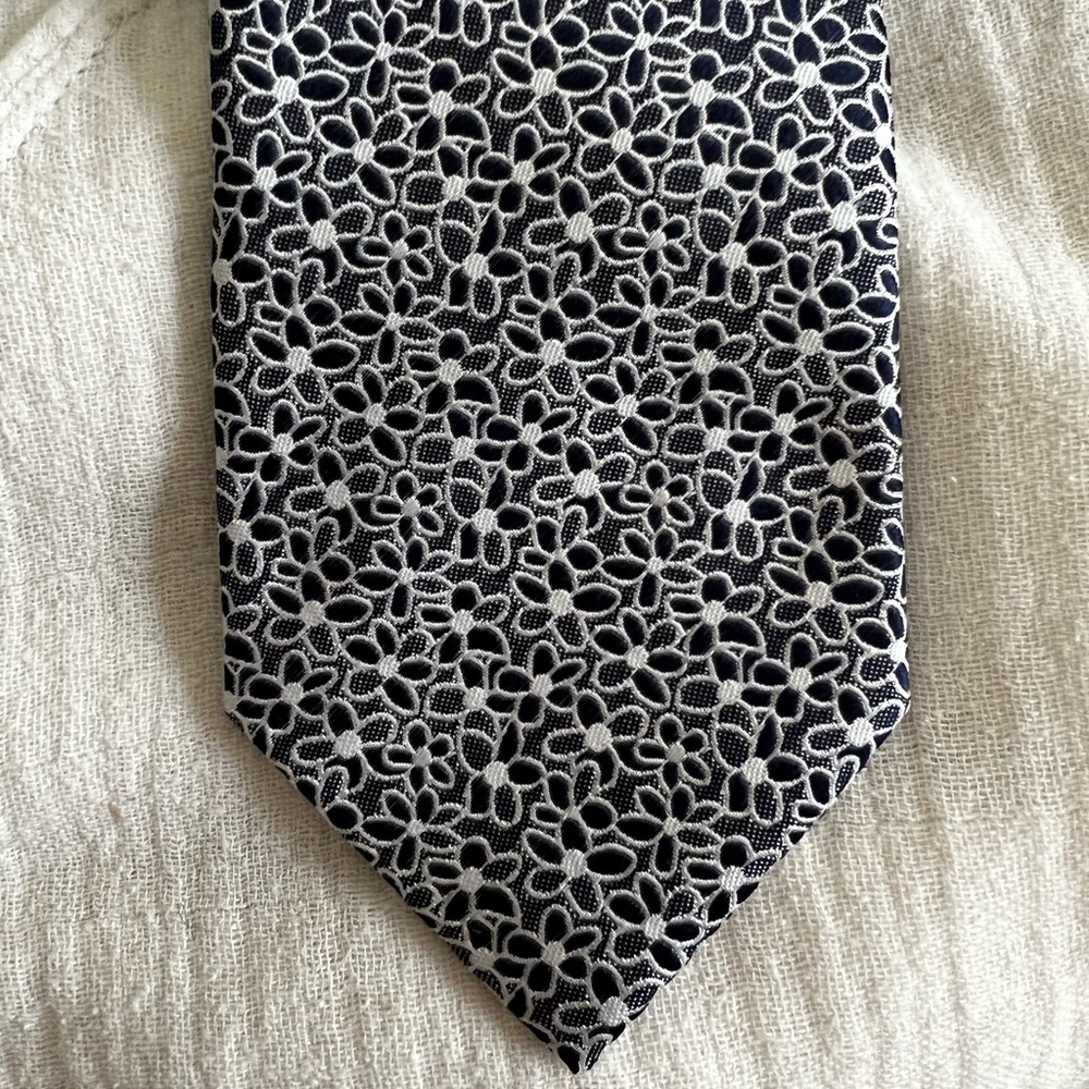 Mens tie